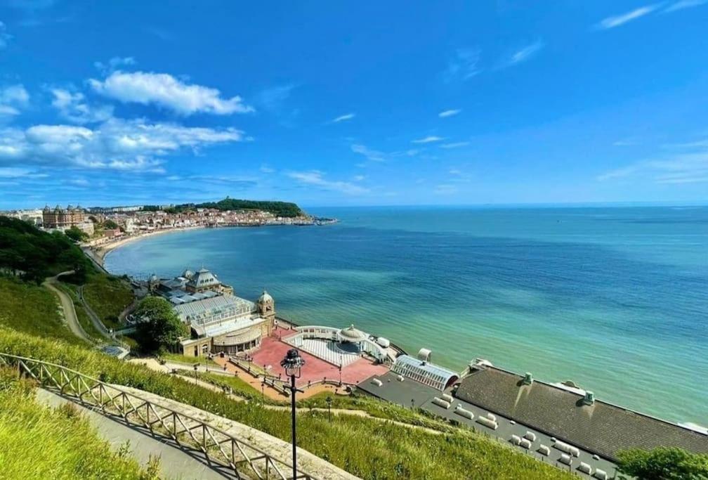 The Hideaway Luxury 5* 2 Bed Garden Apartment Scarborough Exterior photo